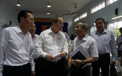 Cử tri TP.HCM than đường xá 1 tháng 26 ngày ngập