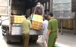 Bắt giữ 1 tấn sụn chân gà "bẩn" đang lên ôtô vào Đà Nẵng