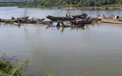 Thừa Thiên- Huế: Nóng chất vấn "có bao che, tiếp tay cho cát tặc”?