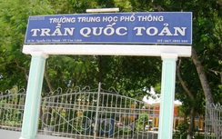 Nữ sinh đâm trọng thương bạn tại trường