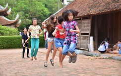 Người “đánh thức” bảo tàng kể chuyện làm sống dậy cổ vật