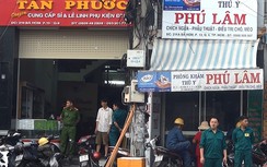 Gắn biển quảng cáo, 3 công nhân bị điện giật bỏng nặng