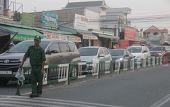 Phà Cát Lái đông nghịt xe sau kỳ nghỉ lễ Tết Dương lịch 2018