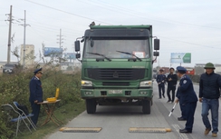 Chở quá tải, hơn 10.000 tài xế bị tước GPLX