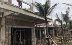 Tháo dỡ biệt thự xây dựng lấn biển Đà Nẵng