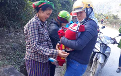 9 cô giáo tiểu học đỡ đẻ cho sản phụ vỡ ối bên đường