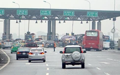 Hoãn tọa đàm BOT vì... trùng lịch U23 Việt Nam đấu bán kết