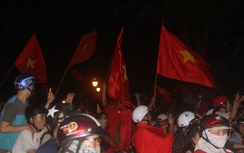 TP.HCM ngập cờ Tổ quốc sau khi U23 Việt Nam vào trận chung kết