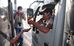 Đủ căn cứ “phạt nguội” vi phạm dừng xe quá 5 phút tại BOT