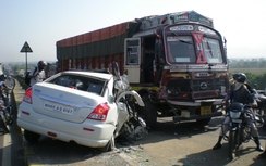 Hai tuần, ba vụ tai nạn đường bộ thảm khốc tại Ấn Độ