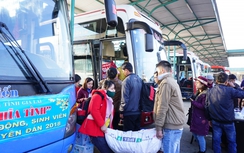 Gia Lai: Tổ chức "chuyến xe nghĩa tình" giúp người nghèo hồi hương