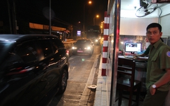 Trạm BOT cầu Rạch Miễu tạm ngưng thu giá vì xe tăng đột biến