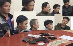 10 đối tượng đánh bạc bằng hình thức xóc đĩa bị bắt quả tang