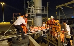 Cứu sống thuyền viên nước ngoài nhồi máu cơ tim trên biển
