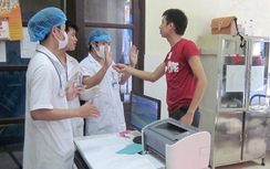 Bác sĩ hiến kế ngăn chặn bạo hành y tế trong... 2 giây