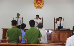 Vụ sà lan đâm sập cầu Ghềnh: 2 lái tàu được tại ngoại