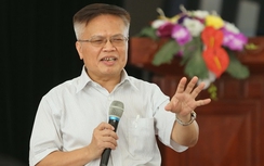 Viện trưởng CIEM: "Nhiều GS, PGS “ăn không nên đọi, nói chẳng nên lời”