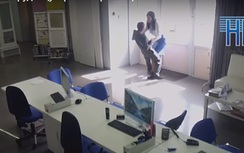 Cô gái Nga suýt bị cưỡng hiếp kể về giây phút kinh hoàng