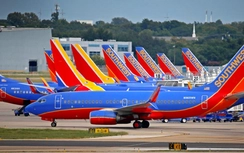 Mỹ thanh tra hàng trăm động cơ sau vụ nổ chết người trên không