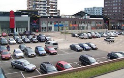 Dùng thiết bị thông minh kiểm soát khu đỗ xe tại Dubai