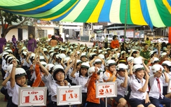 Sôi nổi ngày hội “Em yêu mũ bảo hiểm”