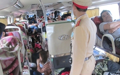 Xe khách nhồi nhét dịp lễ, tết bị phạt gần trăm triệu