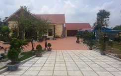 Ngắm "biệt phủ" nguy nga của một đại úy công an xây trái phép