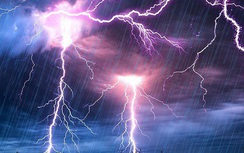 Người đàn ông bị sét đánh tử vong khi đi chăn bò