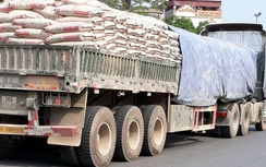 Tái diễn tình trạng xe chở Xi măng Long Sơn quá tải