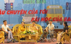 Sinh viên bị thu hút bởi những câu chuyện của các nạn nhân TNGT