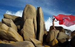 Lần đầu tiên Bộ Văn hóa tổ chức triển lãm ảnh nude