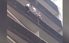 Video: "Người nhện" giải cứu em bé treo lơ lửng ở tầng 4