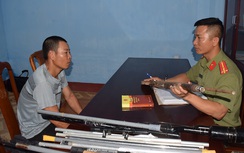 Hai thanh niên mua linh kiện chế tạo súng hơi cồn bị "sờ gáy"