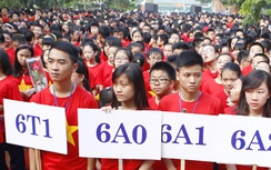 Quên phí - giá đi, hãy bàn chuyện miễn tiền học THCS