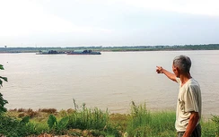 Cát tặc lộng hành, thách thức Chủ tịch Hà Nội