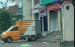 Gia Lai: Nhân viên bưu điện ném hàng của khách bị đình chỉ