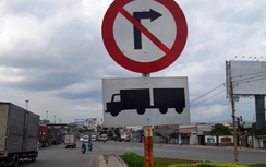 Đồng Nai: Lắp biển báo mới thay thế biển báo bị bôi xóa