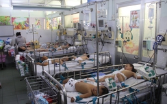 Vì sao bệnh tay chân miệng tăng đột biến ở TP.HCM?