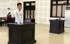 9X tạt axit bạn gái rồi tự tử lĩnh 8 năm tù