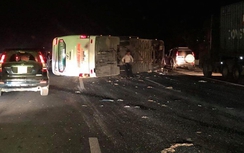 Bộ trưởng GTVT chỉ đạo xử lý vụ xe khách lật trên cao tốc