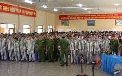 Tội phạm "nghèo" chưa bồi thường xong cũng có thể được xét đặc xá