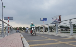 Cận cảnh cầu bộ hành “2 trong 1” đầu tiên tại Thủ đô