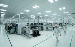 Khám phá nhà máy sản xuất điện thoại của tỷ phú Phạm Nhật Vượng