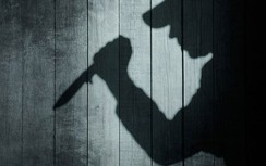 Dụ bạn đến nhà để sát hại vì nhớ lại chuyện cũ