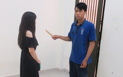Video: Tỏ tình thất bại, thanh niên cầm dao dọa giết 4 cô gái