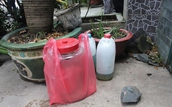 Trên đường về nhà, hai vợ chồng bị tạt axit