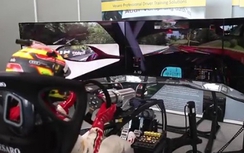 Kinh ngạc thiết bị mô phỏng lái xe "thật" như trên đường đua