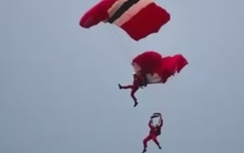 Thoát chết hi hữu khi nhảy dù không bung