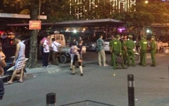 Thất tình, vào toilet siêu thị BigC cắt cổ tay