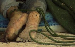 Nghi ăn trộm vịt, bố trói đánh chết con trai 12 tuổi